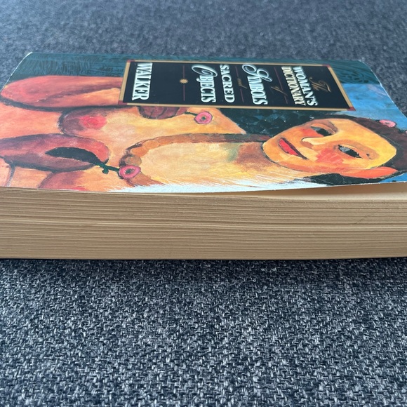 •The Woman’s Dictionary of Symbols and Sacred Objects by Barbara Walker• - Picture 8 of 8